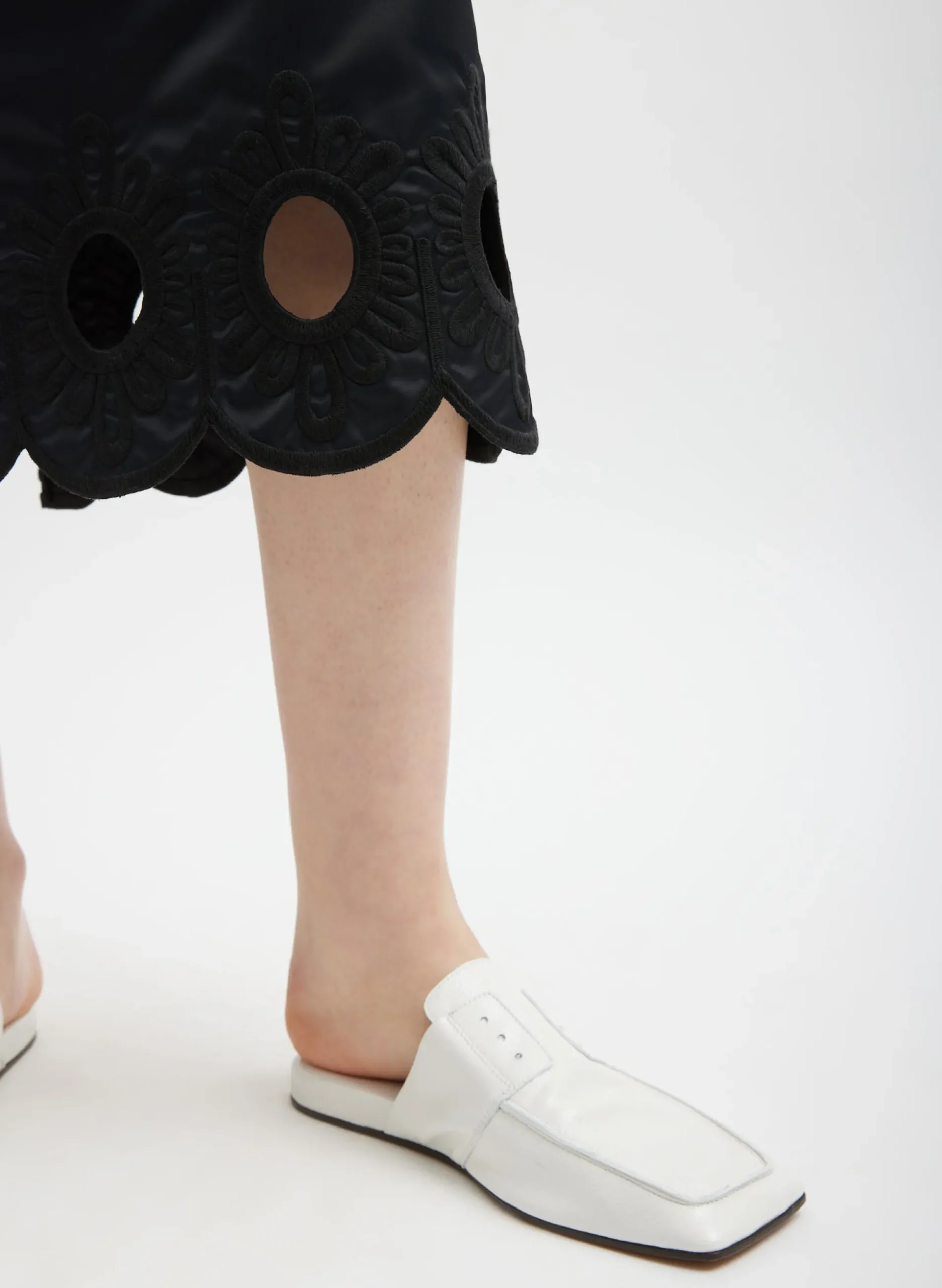 Daisy Embroidered Nylon Skirt