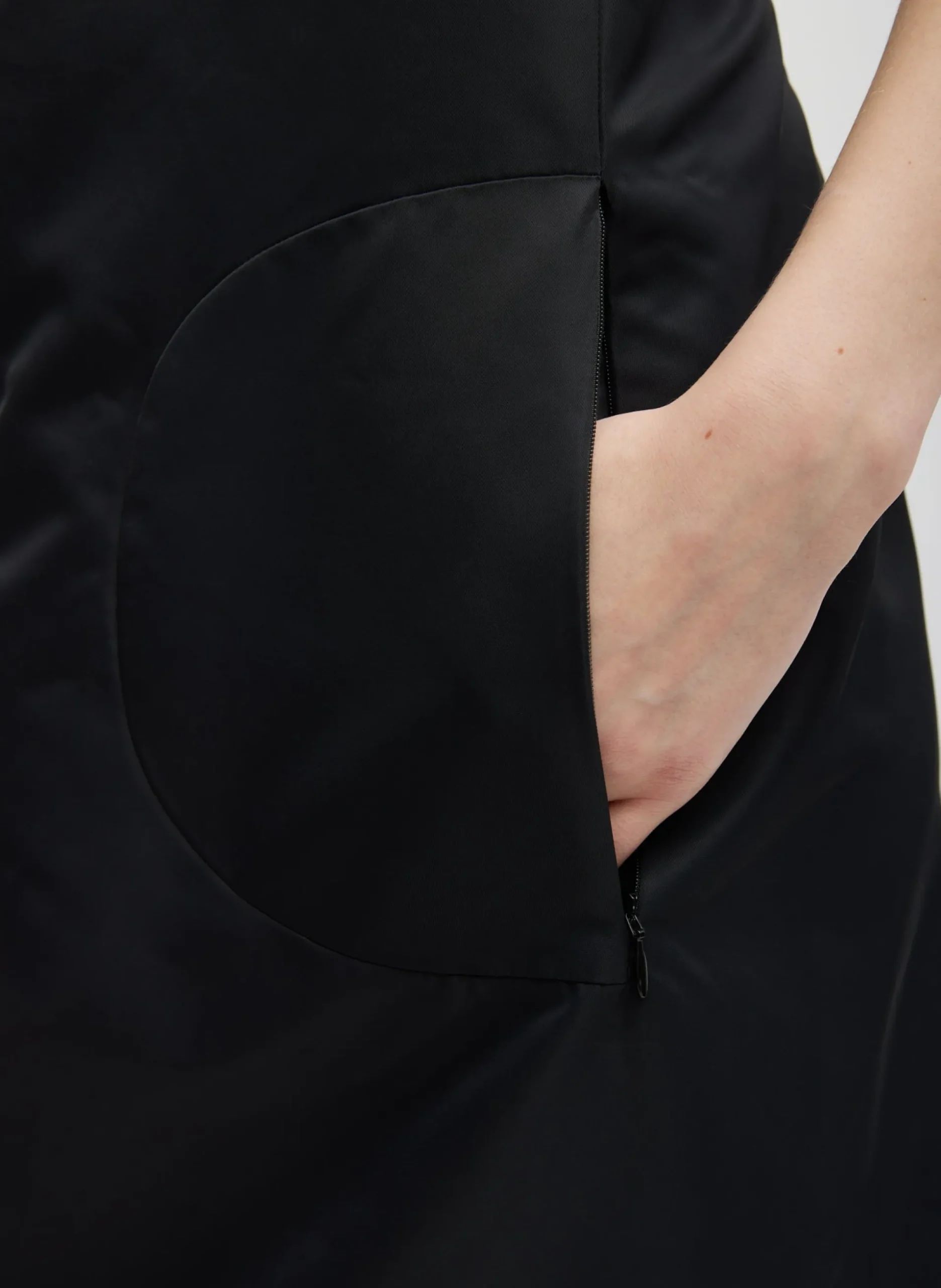 Daisy Embroidery Long Dress