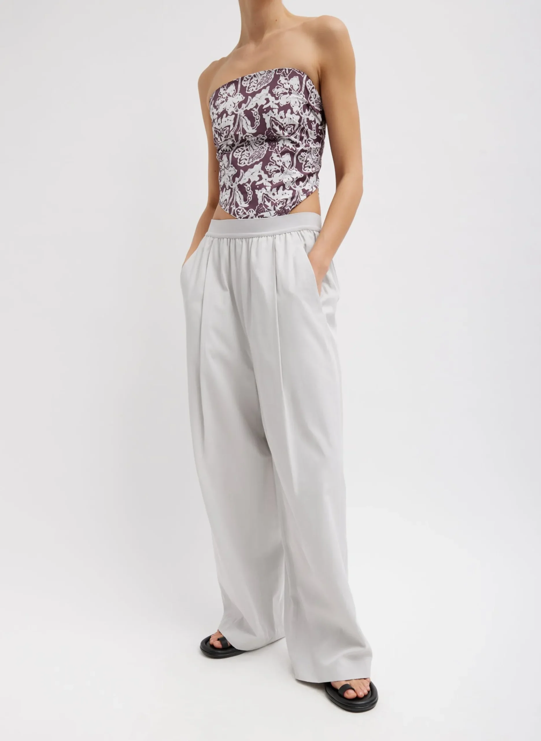 Drapey Suiting Marit Pull On Pant