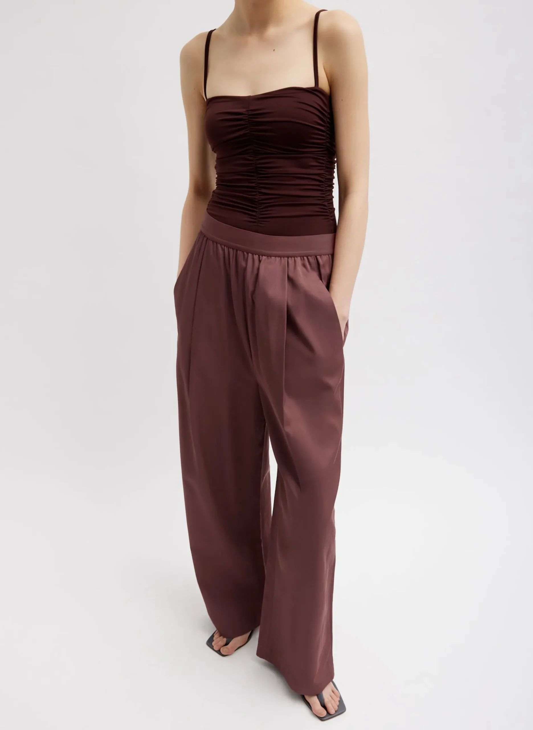Drapey Suiting Marit Pull On Pant