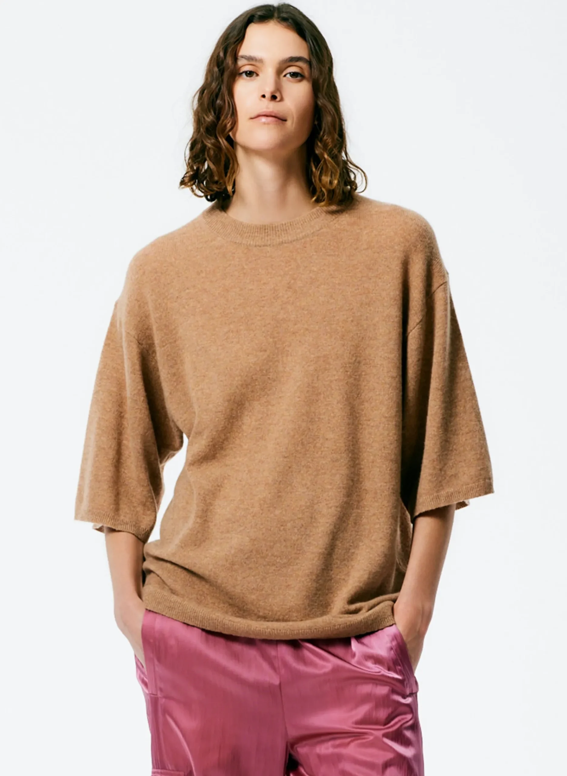 Feather Weight Cashmere Oversized Easy T-Shirt