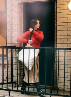 Feather Weight Pleated Pull On Skirt