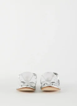 Metallic Mikhail Flat