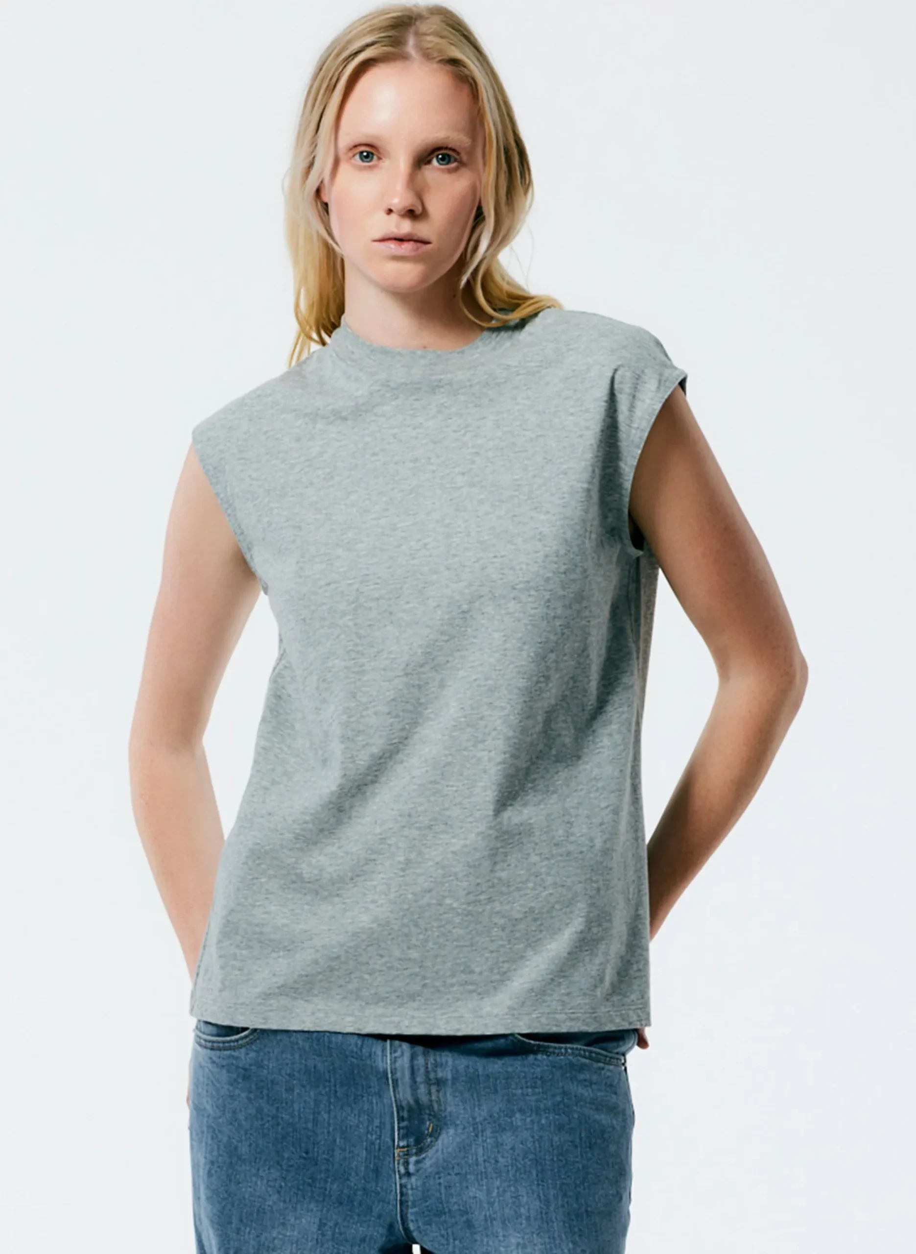Mock Neck Sleeveless T-Shirt