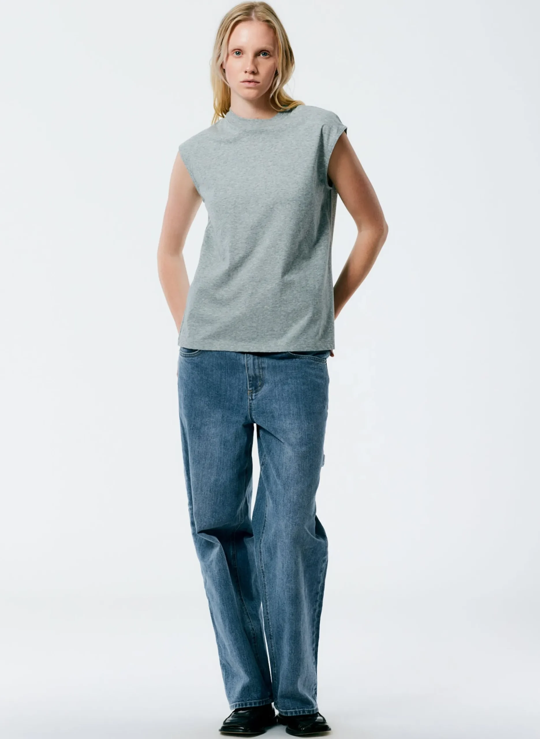 Mock Neck Sleeveless T-Shirt