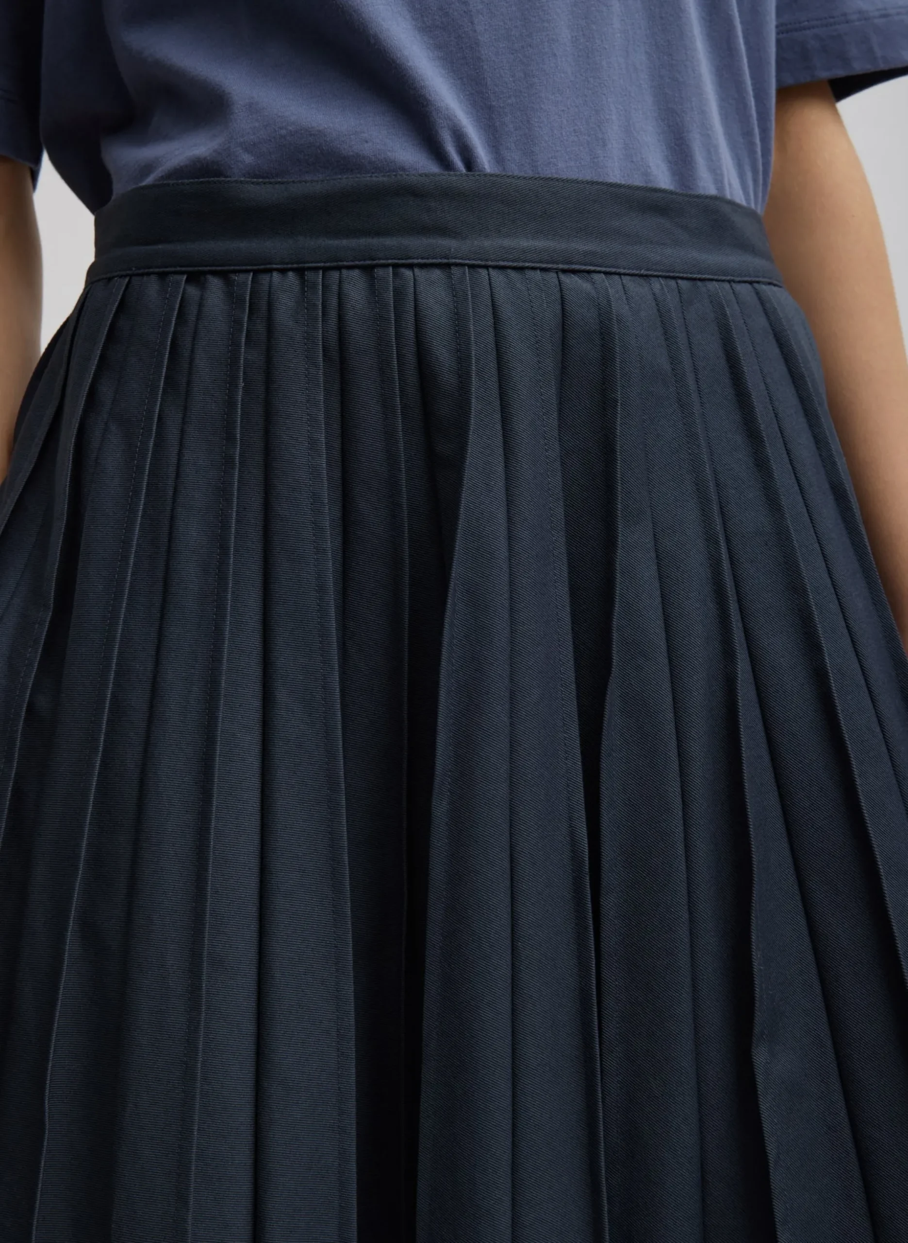 Oliver Cotton Stretch Tricotine Pintucked Skirt