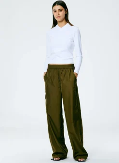 Perfect Shrunken V-Neck T-Shirt