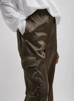 Shiny Nylon Pull On Wilt Jogger