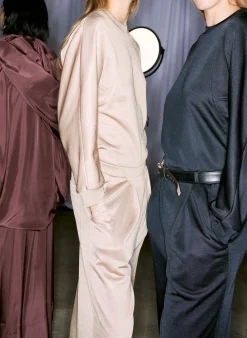 Silk Terry Sculpted Sleeve Slim Sweatshirt