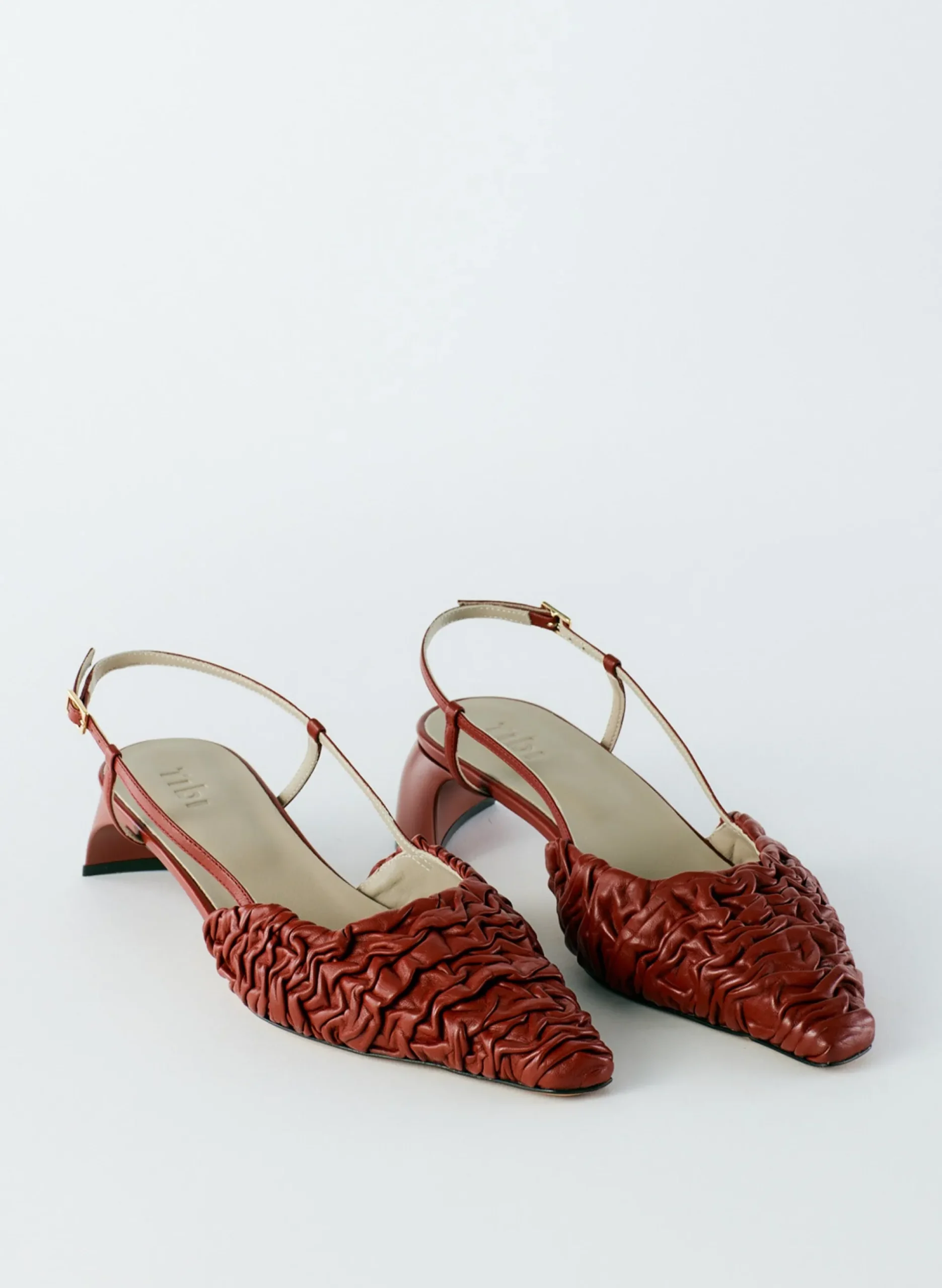 Textured Victor Slingback