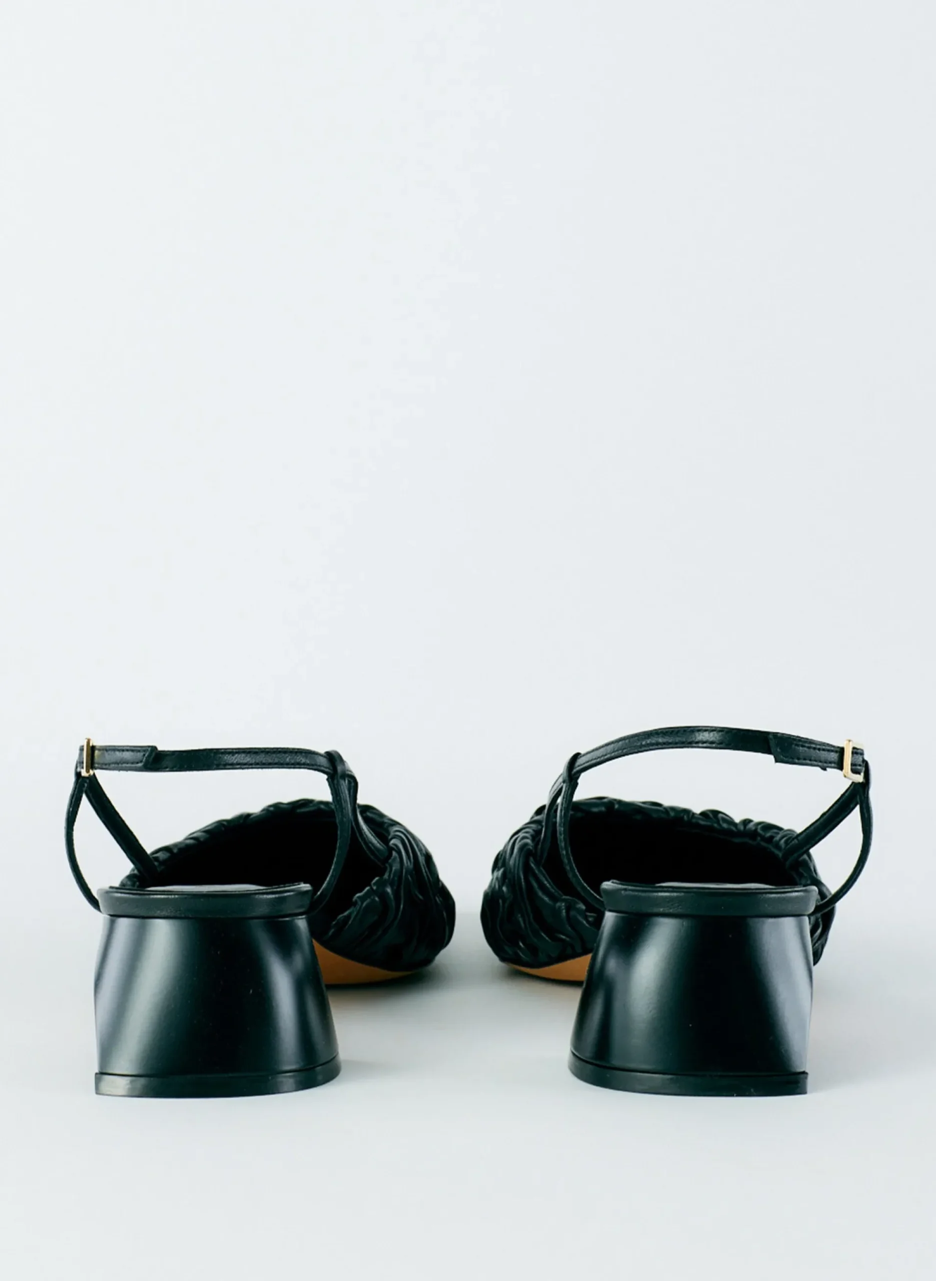 Textured Victor Slingback