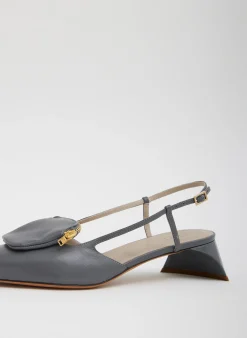 Victor Slingback